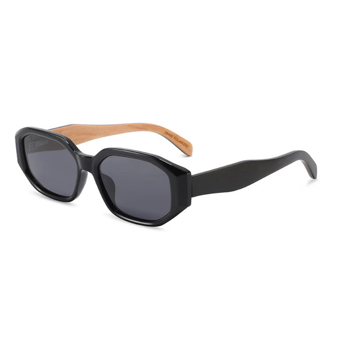 Bamboo Belle Onix